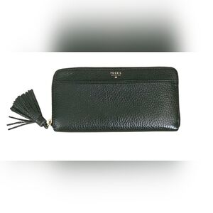 Fossil Pebble Leather Full Zip Around Wallet